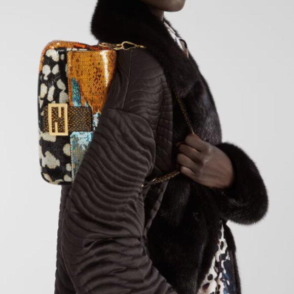 FENDI BAGUETTE MULTICOLOR NIGHT BUTTERFLY SEQUIN BAG NEW FULL SET 2025 - Picture 8 of 8